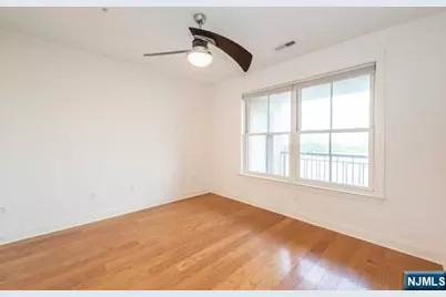 20 Ave At Port Imperial 330 #330, West New York, NJ 07093 - Photo 10