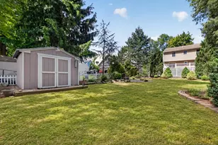 538 Coolidge Pl, Paramus, NJ 07652 - Photo 38
