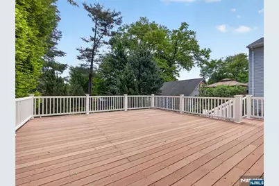 538 Coolidge Place, Paramus, NJ 07652 - Photo 30