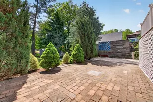 538 Coolidge Pl, Paramus, NJ 07652 - Photo 34