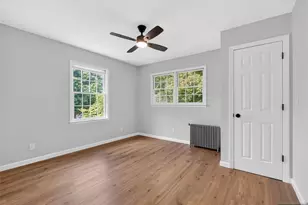 538 Coolidge Pl, Paramus, NJ 07652 - Photo 24