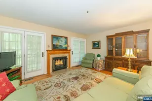 314 Sturbridge Ct, Ramsey, NJ 07446 - Photo 4
