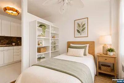 1450 Palisade Avenue 6F #6F, Fort Lee, NJ 07024 - Photo 10