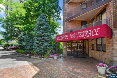 1450 Palisade Avenue 6F #6F, Fort Lee, NJ 07024 - Photo 18