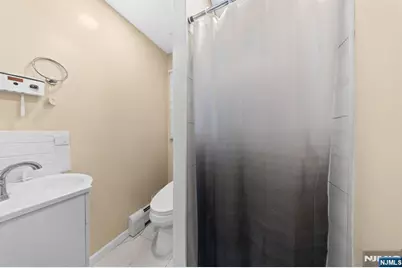234 5th Street, Fairview, NJ 07022 - Photo 16