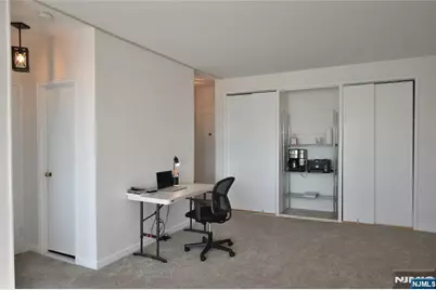 5 Roosevelt Place 5C #5C, Montclair, NJ 07042 - Photo 8