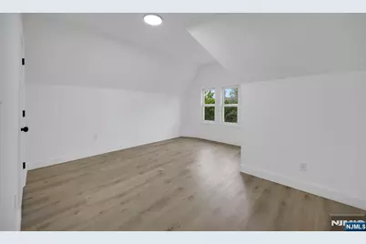 58-60 Ingraham Place, Newark, NJ 07108 - Photo 14