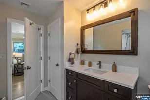 320 Monroe Ave, Wyckoff Township, NJ 07481 - Photo 30