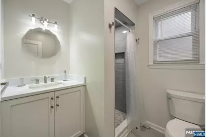 320 Monroe Avenue, Wyckoff Township, NJ 07481 - Photo 28