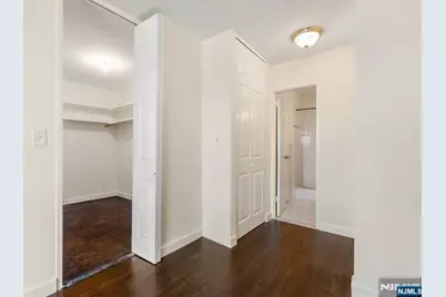 2100 Linwood 2Y #2Y, Fort Lee, NJ 07024 - Photo 18