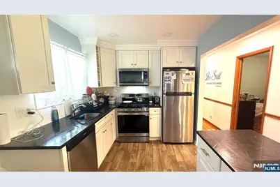 43 Orchard Street 1 #1, Garfield, NJ 07026 - Photo 2