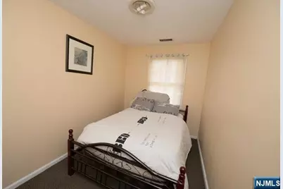 11 Park View Place 2E #2E, Fair Lawn, NJ 07410 - Photo 10