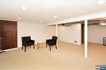 1641 Ardsley Court, Teaneck Township, NJ 07666 - Photo 20