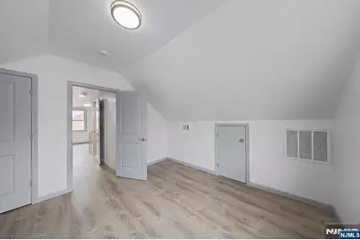 170 Sunset Avenue, North Arlington, NJ 07031 - Photo 8