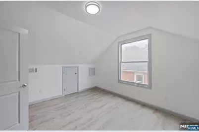 170 Sunset Avenue, North Arlington, NJ 07031 - Photo 10