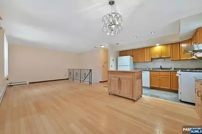 27 Beech Street, Hillsdale, NJ 07642 - Photo 12
