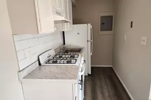 63 E Main Street 12, Bogota, NJ 07603 - Photo 4
