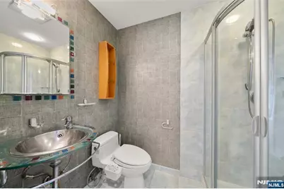 300 Gorge Road 1 #1, Cliffside Park, NJ 07010 - Photo 20