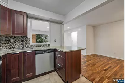 6409 Liberty I1 #I1, North Bergen, NJ 07047 - Photo 16
