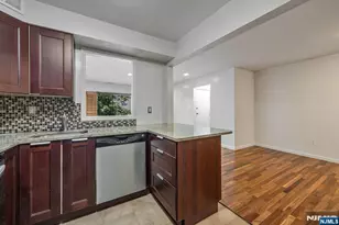 6409 Liberty I1, North Bergen, NJ 07047 - Photo 16