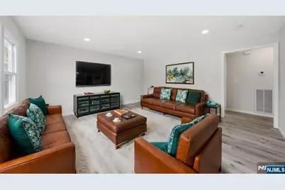 551 Schuyler Avenue, North Arlington, NJ 07031 - Photo 4