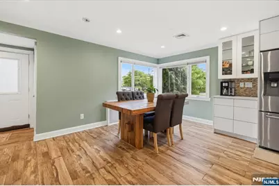 1-07 Lyons Avenue, Fair Lawn, NJ 07410 - Photo 14