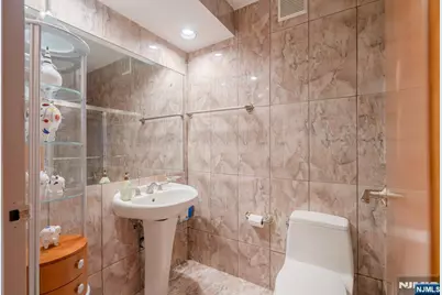 200 Winston Drive 718 #718, Cliffside Park, NJ 07010 - Photo 20