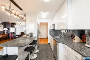 200 Winston Dr 718, Cliffside Park, NJ 07010 - Photo 8