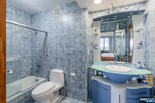 200 Winston Dr 718, Cliffside Park, NJ 07010 - Photo 22