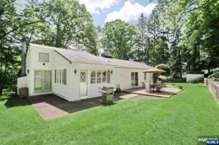 908 N Monroe St, Midland Park, NJ 07432 - Photo 2