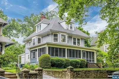 176 Mountain Way, Rutherford, NJ 07070 - Photo 2