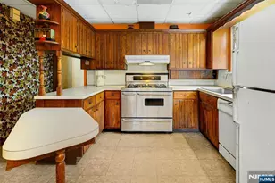 176 Mountain Wy, Rutherford, NJ 07070 - Photo 14