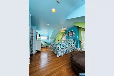 197 Cedar Street, Englewood, NJ 07631 - Photo 8