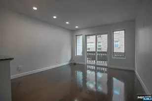 31 Fairmount Ave 6A, Hackensack, NJ 07601 - Photo 4