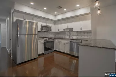 31 Fairmount Avenue 6A #6A, Hackensack, NJ 07601 - Photo 1