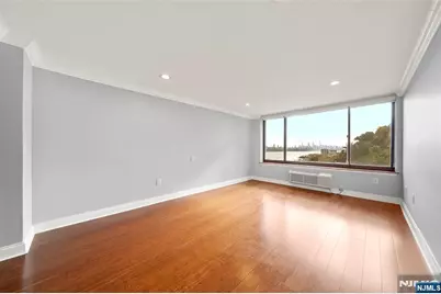 100 Old Palisade Road 801 #801, Fort Lee, NJ 07024 - Photo 6