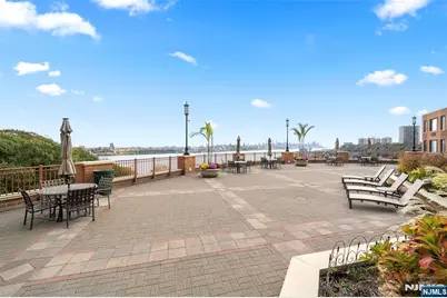 100 Old Palisade Road 801 #801, Fort Lee, NJ 07024 - Photo 18