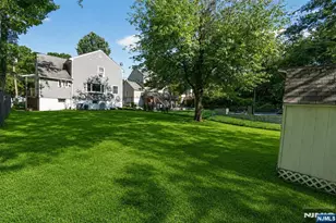 29 Laurel Ave, Livingston, NJ 07039 - Photo 24
