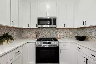 432 Jefferson Street 2, Carlstadt, NJ 07072 - Photo 8