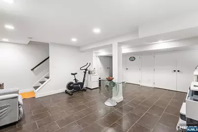 70 Cecelia Avenue, Cliffside Park, NJ 07010 - Photo 34