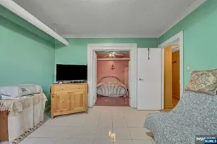 6114 Highland Pl 1H, West New York, NJ 07093 - Photo 10