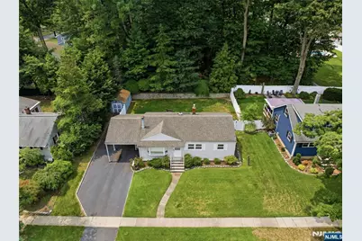 320 Ridgewood Blvd North, Washington Township, NJ 07676 - Photo 22