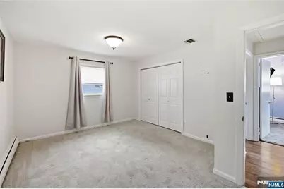 320 Ridgewood Blvd North, Washington Township, NJ 07676 - Photo 8