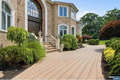 1 Wimbledon Court, Cedar Grove, NJ 07009 - Photo 6