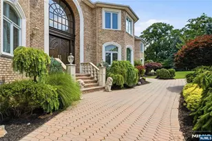 1 Wimbledon Ct, Cedar Grove, NJ 07009 - Photo 6