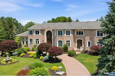 1 Wimbledon Court, Cedar Grove, NJ 07009 - Photo 4