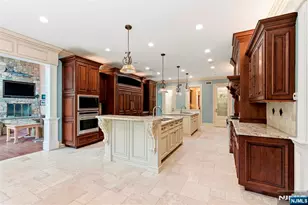 70 Oak Dr, Upper Saddle River, NJ 07458 - Photo 10