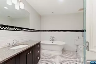 70 Oak Dr, Upper Saddle River, NJ 07458 - Photo 26