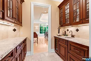 70 Oak Dr, Upper Saddle River, NJ 07458 - Photo 12