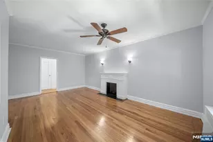 81 Chester Pl A2C, Englewood, NJ 07631 - Photo 4